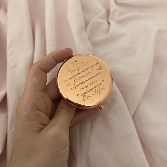 Rose Gold Compact Mirror - Picture 2 of 2
